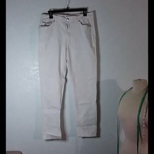Live size 16 jeans